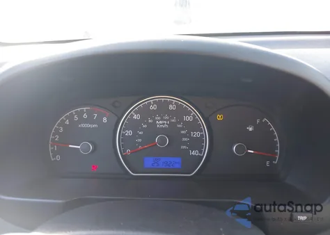 2010 Hyundai Elantra Blue z USA, uszkodzony, nr VIN KMHDU4AD6AU883574